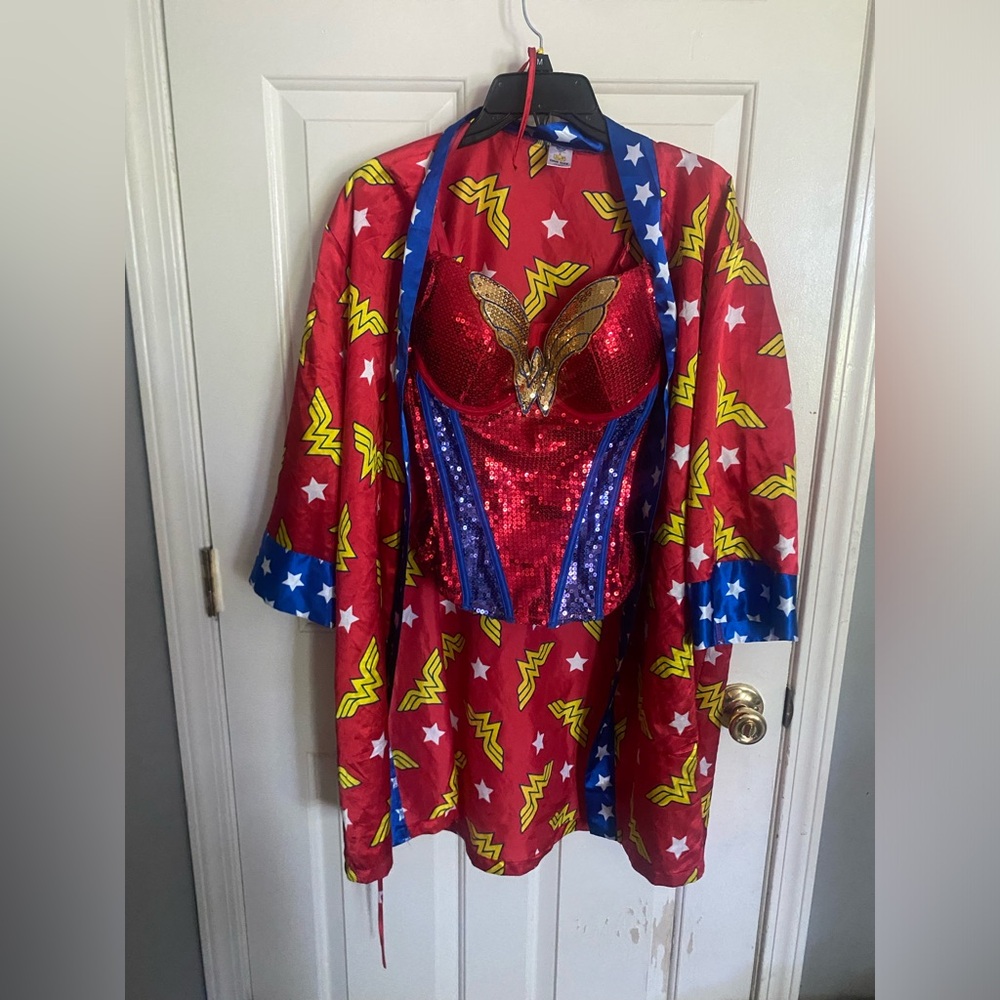 Wonder women corset costume with cape